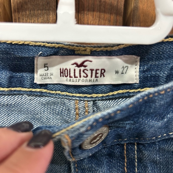 Hollister size 5 high waisted Jean shorts - Picture 6 of 8